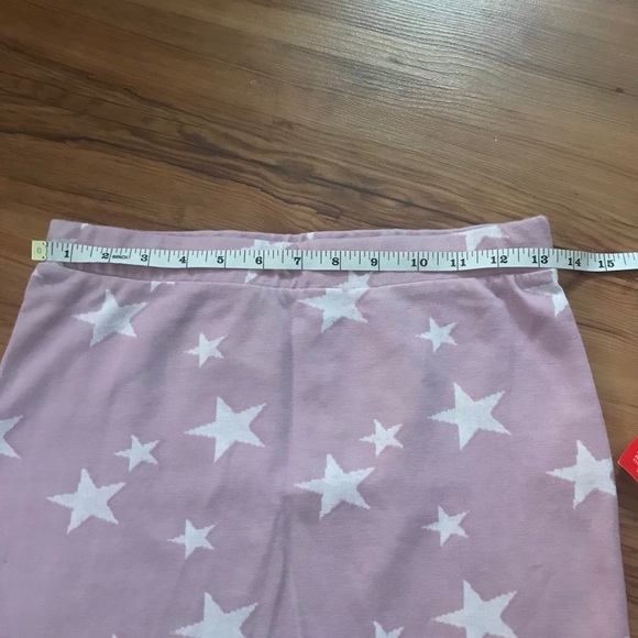Pink skirt with white stars - Picture 5 of 6
